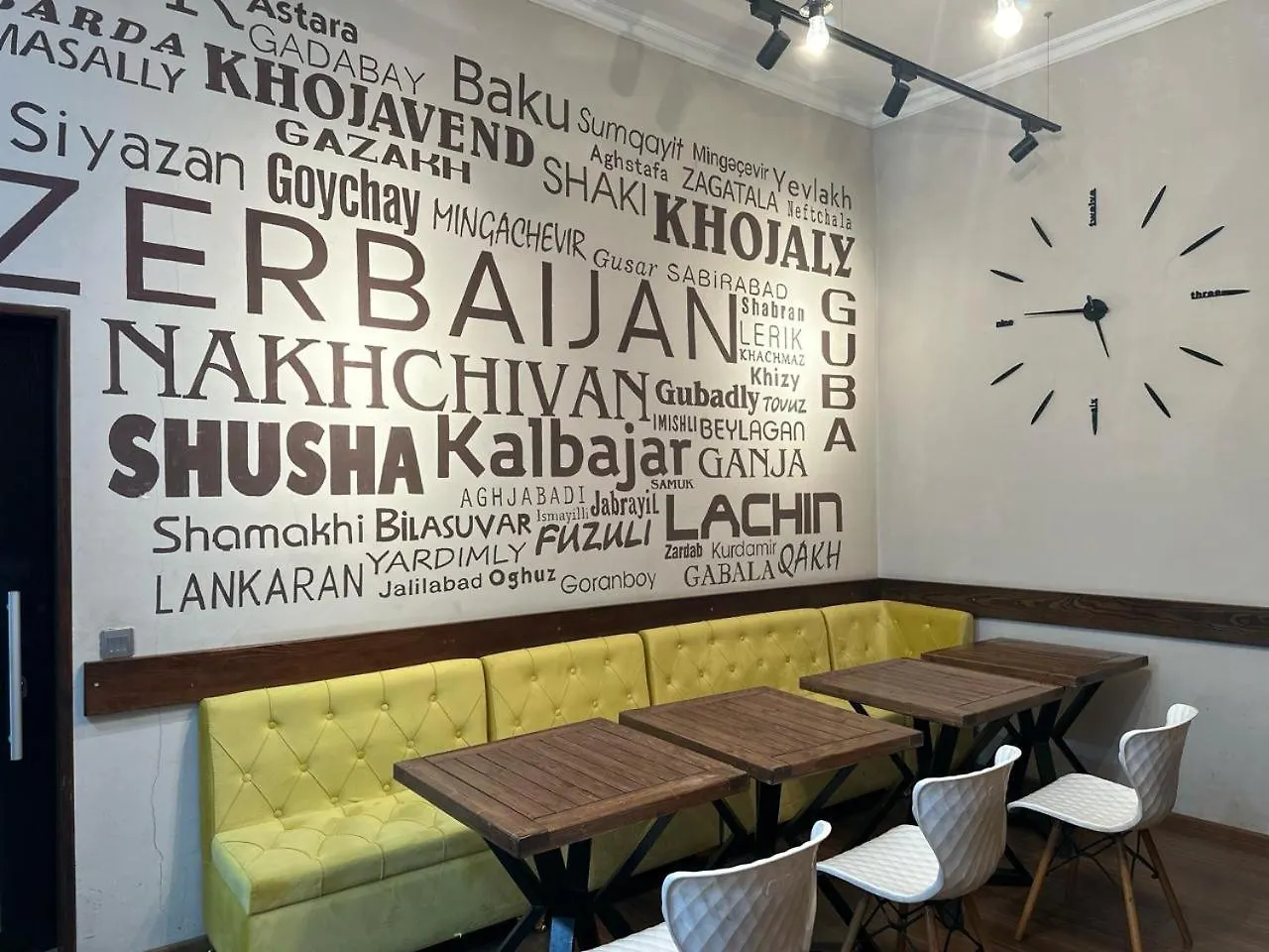 Sherlock Hotel Baku